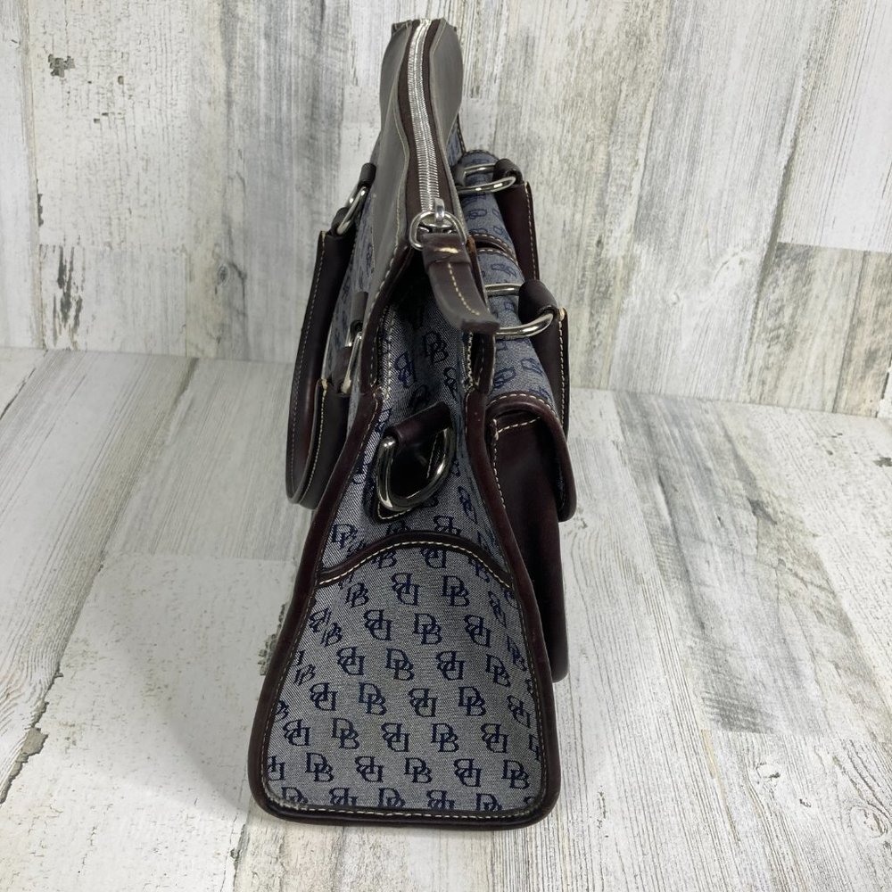 Dooney And Bourke Womens Gray Signature Jacquard Tote - Picture 4 of 13